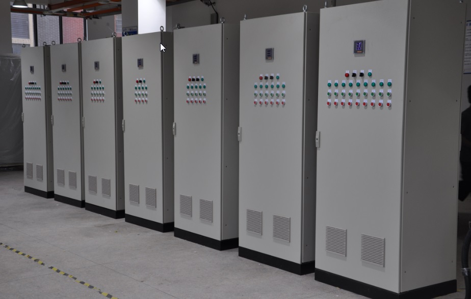 Field handling panel