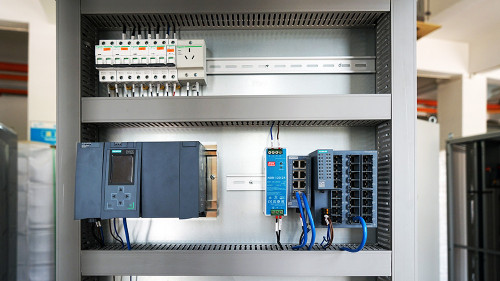  electrical control panel;PLC