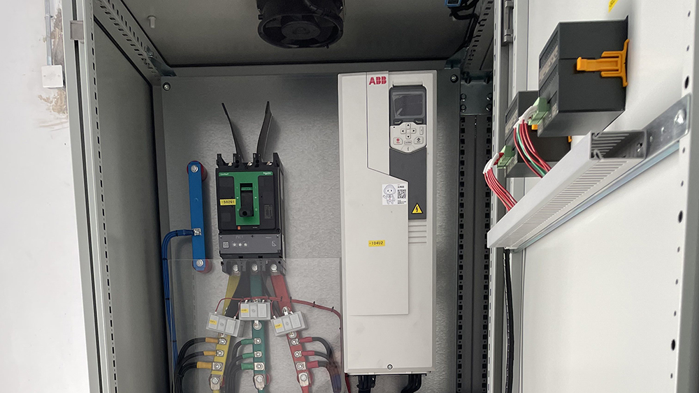  electrical control panel;PLC