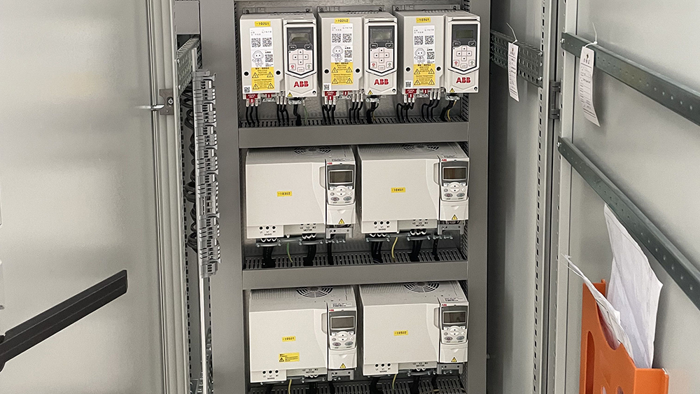  electrical control panel;PLC