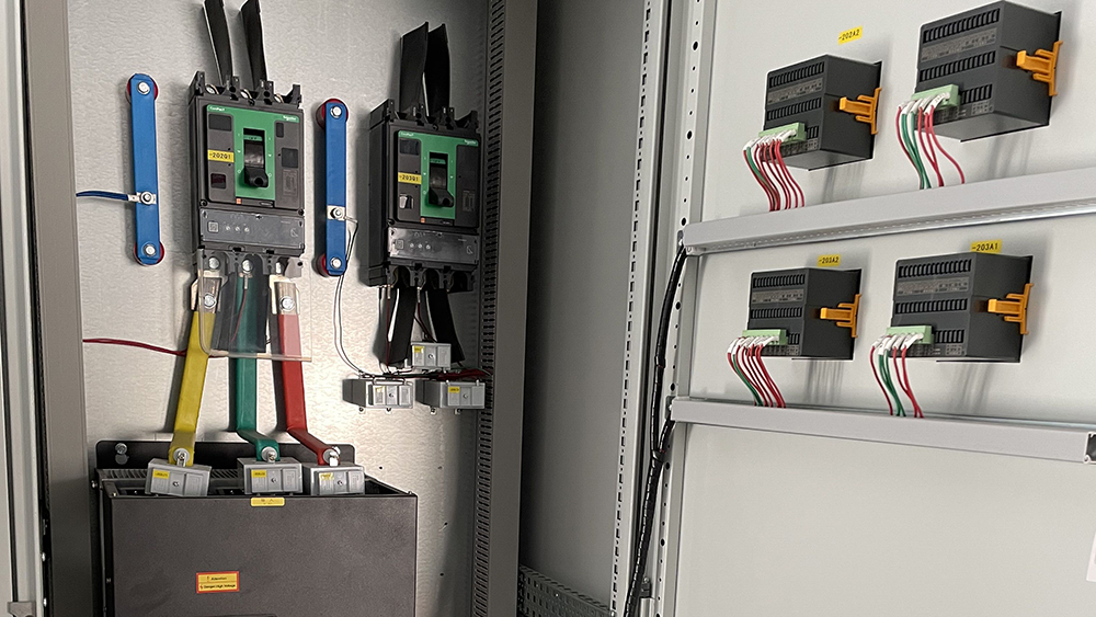  electrical control panel;PLC