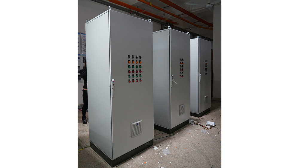 MCC control cabinet for pharmaceutical industry