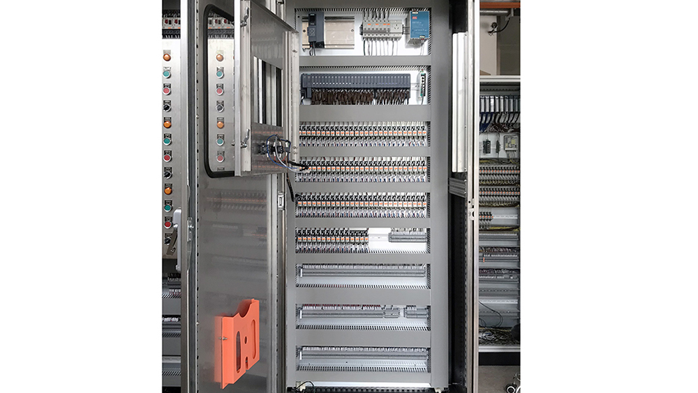 electrical control panel (7)